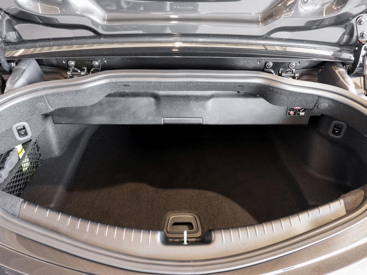 Mercedes-Benz CLE 220 d Cabrio AMG Night HeadUp Memory 360°