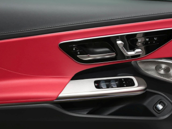 Mercedes-Benz CLE 450 4M Cabrio AMG Night HUD 360° Verdeck rot