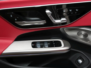 Mercedes-Benz CLE 450 4M Cabrio AMG Night HUD 360° Verdeck rot