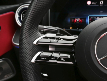 Mercedes-Benz CLE 450 4M Cabrio AMG Night HUD 360° Verdeck rot