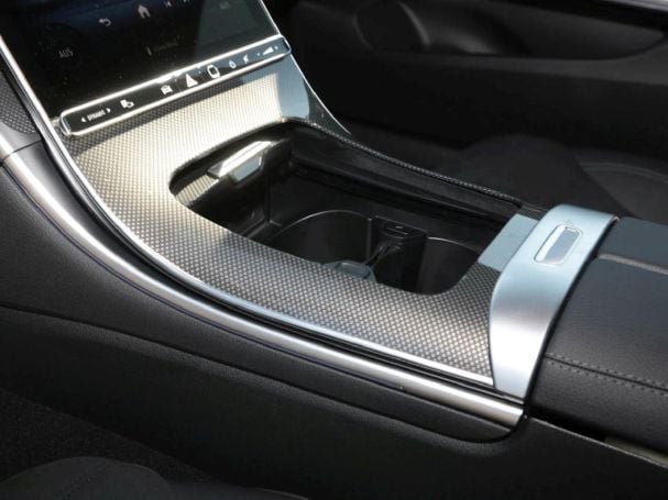 Mercedes-Benz CLE 180 Coupé AMG Night Distronic Panorama 360°