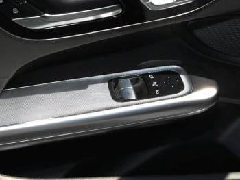 Mercedes-Benz CLE 180 Coupé AMG Night Distronic Panorama 360°