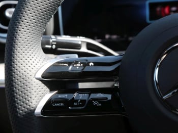 Mercedes-Benz CLE 180 Coupé AMG Night Distronic Panorama 360° Mercedes-Benz CLE 180 Coupé AMG Night Distronic Panorama 360°