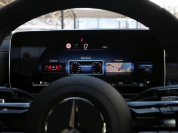 Mercedes-Benz CLE 200 Coupé AMG Night Panorama Sitzklima 360°