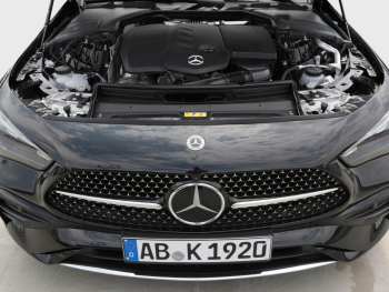 Mercedes-Benz CLE 220 d Coupé AMG Distronic Panorama 360° AHK