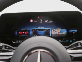 Mercedes-Benz CLE 220 d Coupé AMG MBUX Panorama Distronic 360°