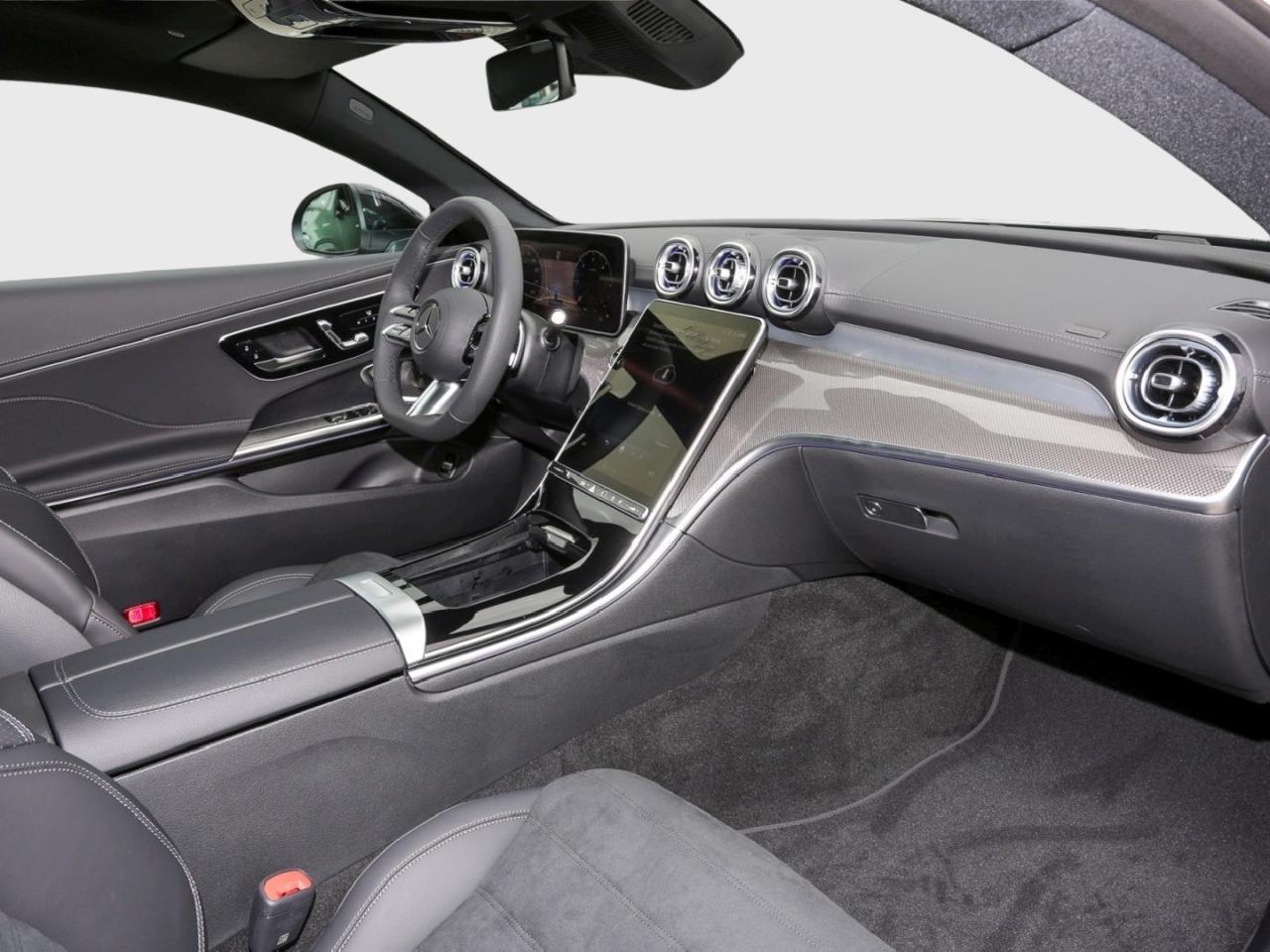 Mercedes-Benz CLE 220 d Coupé AMG MBUX Panorama Distronic 360° Mercedes-Benz CLE 220 d Coupé AMG MBUX Panorama Distronic 360°