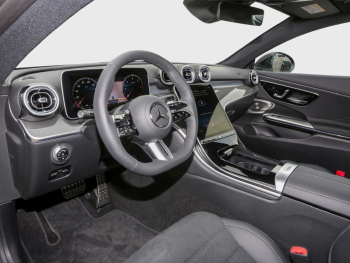 Mercedes-Benz CLE 220 d Coupé AMG MBUX Panorama Distronic 360°