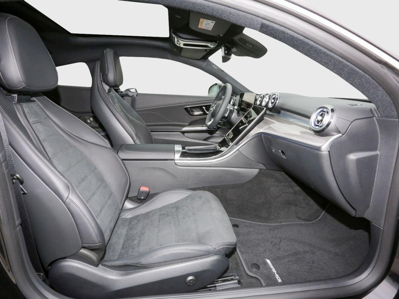 Mercedes-Benz CLE 220 d Coupé AMG MBUX Panorama Distronic 360° Mercedes-Benz CLE 220 d Coupé AMG MBUX Panorama Distronic 360°