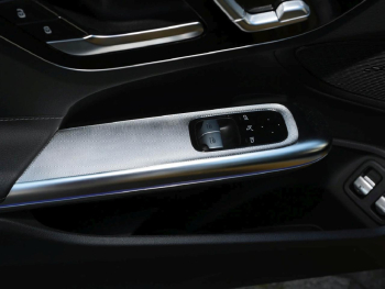 Mercedes-Benz CLE 300 e AMG Panorama Memory Totwinkel 360°