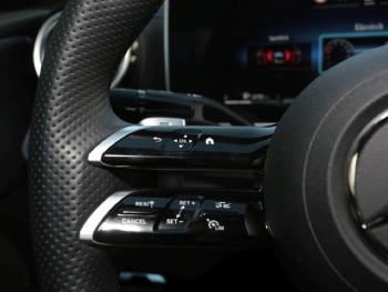 Mercedes-Benz CLE 300 e AMG Panorama Memory Totwinkel 360°