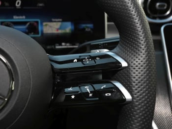 Mercedes-Benz CLE 300 e AMG Panorama Memory Totwinkel 360°