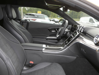 Mercedes-Benz CLE 450 4M Coupé AMG Night Panorama Distronic