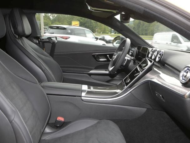 Mercedes-Benz CLE 450 4M Coupé AMG Night Panorama Distronic Mercedes-Benz CLE 450 4M Coupé AMG Night Panorama Distronic