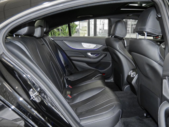 Mercedes-Benz CLS 300 d 4M AMG Distronic AHK SHZ-Fond HUD