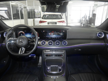 Mercedes-Benz CLS 300 d 4M AMG Distronic AHK SHZ-Fond HUD