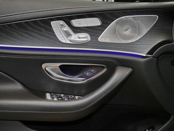 Mercedes-Benz CLS 300 d 4M AMG Distronic AHK SHZ-Fond HUD