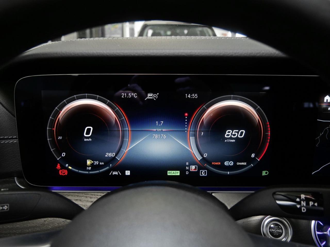 Mercedes-Benz CLS 300 d 4M AMG Distronic AHK SHZ-Fond HUD