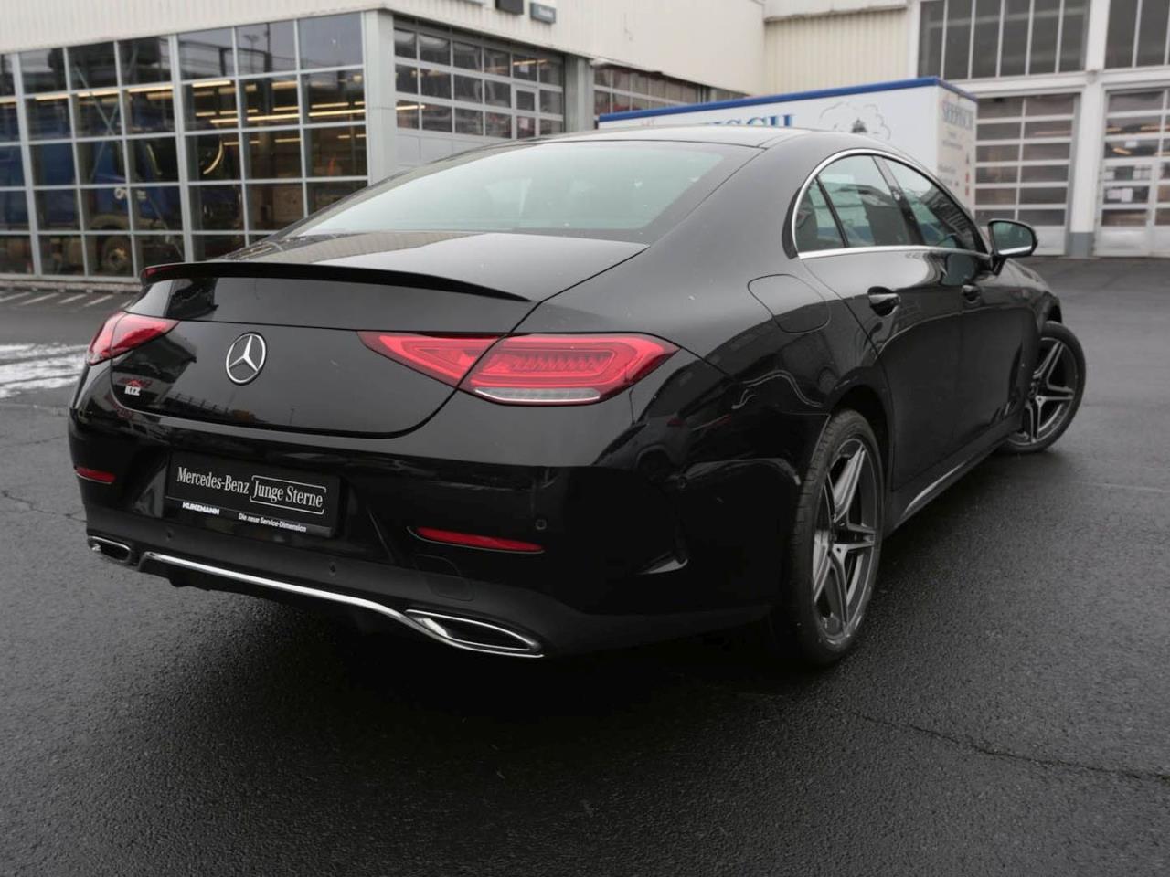 Mercedes-Benz CLS 300 d 4M AMG Distronic AHK SHZ-Fond HUD
