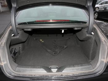 Mercedes-Benz CLS 300 d 4M AMG Distronic AHK SHZ-Fond HUD