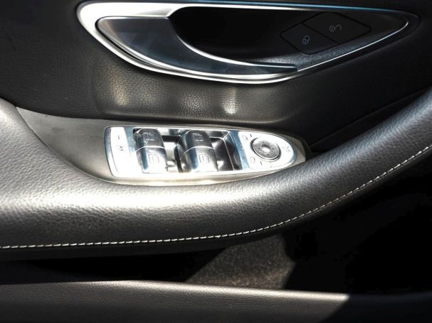 Mercedes-Benz CLS 300 d 4M Avantgarde MBUX Navi Burmester Kamera Mercedes-Benz CLS 300 d 4M Avantgarde MBUX Navi Burmester Kamera
