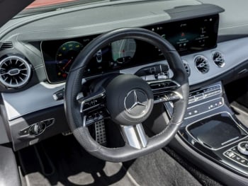 Mercedes-Benz E 220 d Cabrio AMG Night MBUX Distronic+ Memory