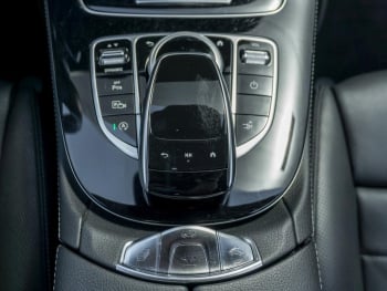 Mercedes-Benz E 220 d Cabrio AMG Night MBUX Distronic+ Memory