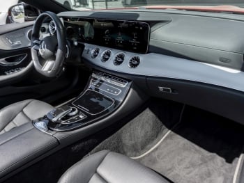 Mercedes-Benz E 220 d Cabrio AMG Night MBUX Distronic+ Memory