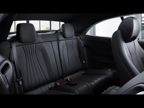 Mercedes-Benz E 300 Cabrio AMG MBUXNavi+ Distronic+ 360° HUD Mercedes-Benz E 300 Cabrio AMG MBUXNavi+ Distronic+ 360° HUD