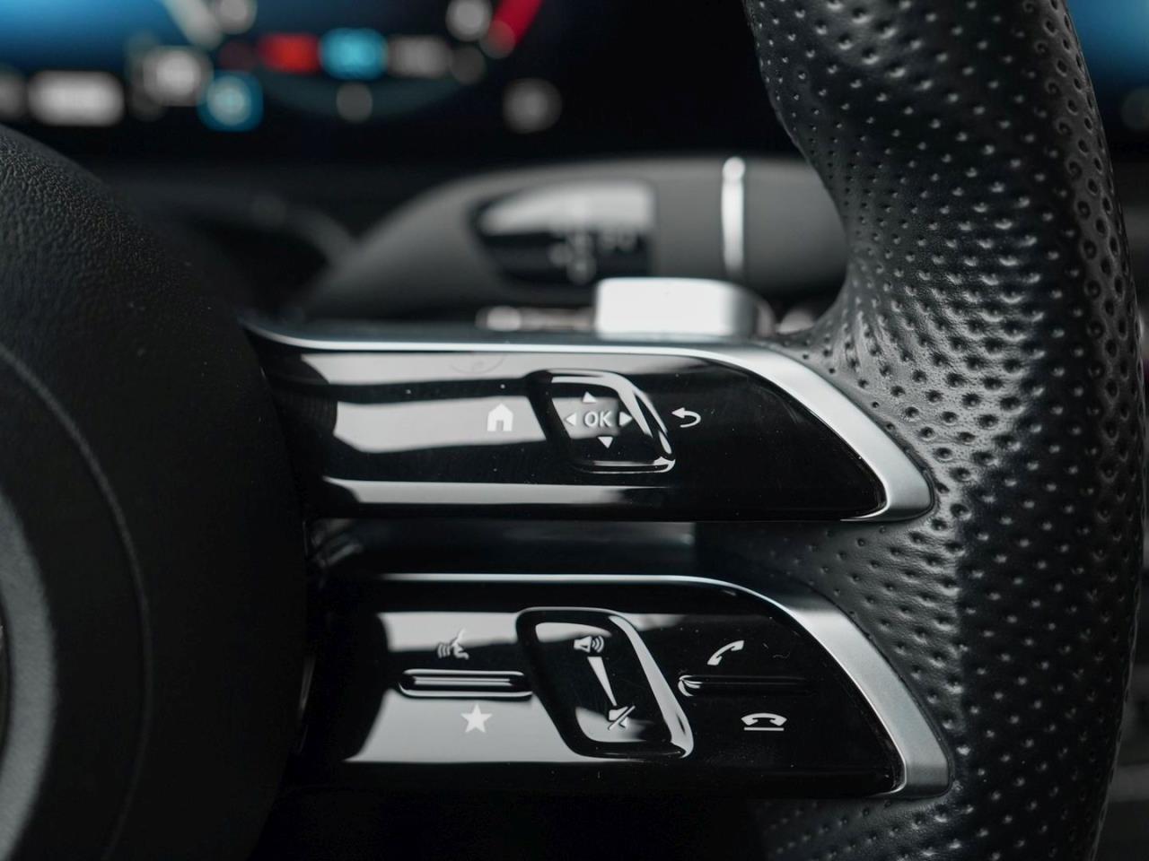 Mercedes-Benz E 450 4M Cabrio AMG Sitzklima Distronic+ 360°