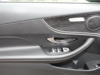 Mercedes-Benz E 200 Coupé Avantgarde Park-P Sitzheizung Kamera