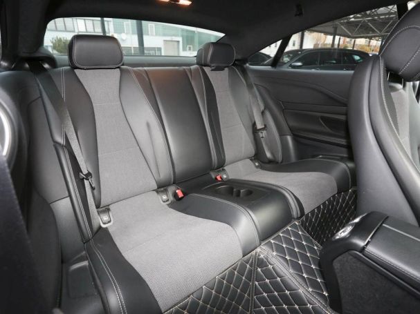 Mercedes-Benz E 200 Coupé Avantgarde Park-P Sitzheizung Kamera