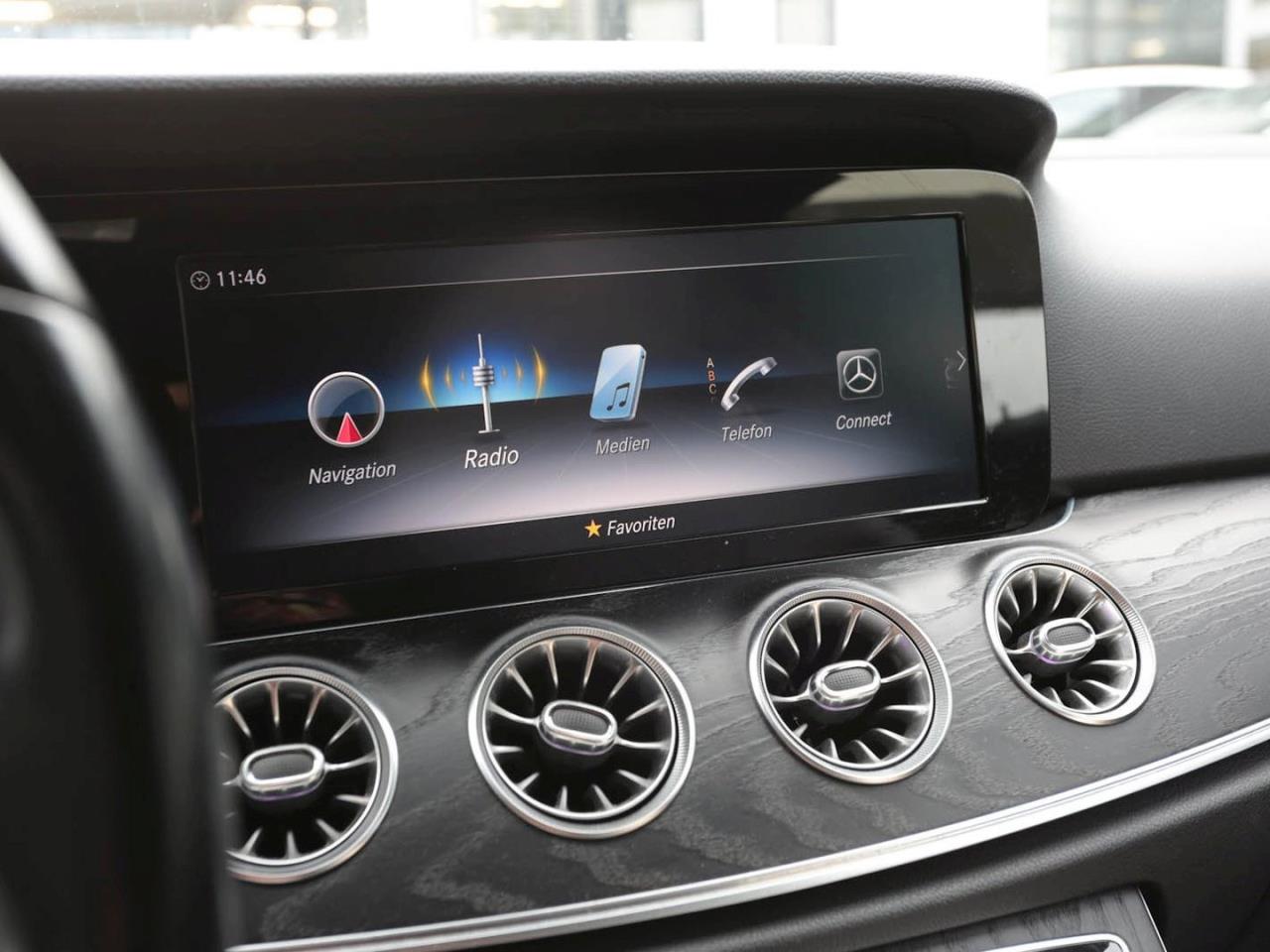 Mercedes-Benz E 200 Coupé Avantgarde Park-P Sitzheizung Kamera