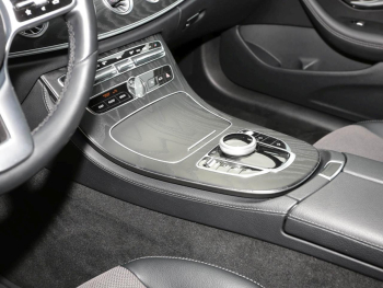 Mercedes-Benz E 200 Coupé Avantgarde Park-P Sitzheizung Kamera