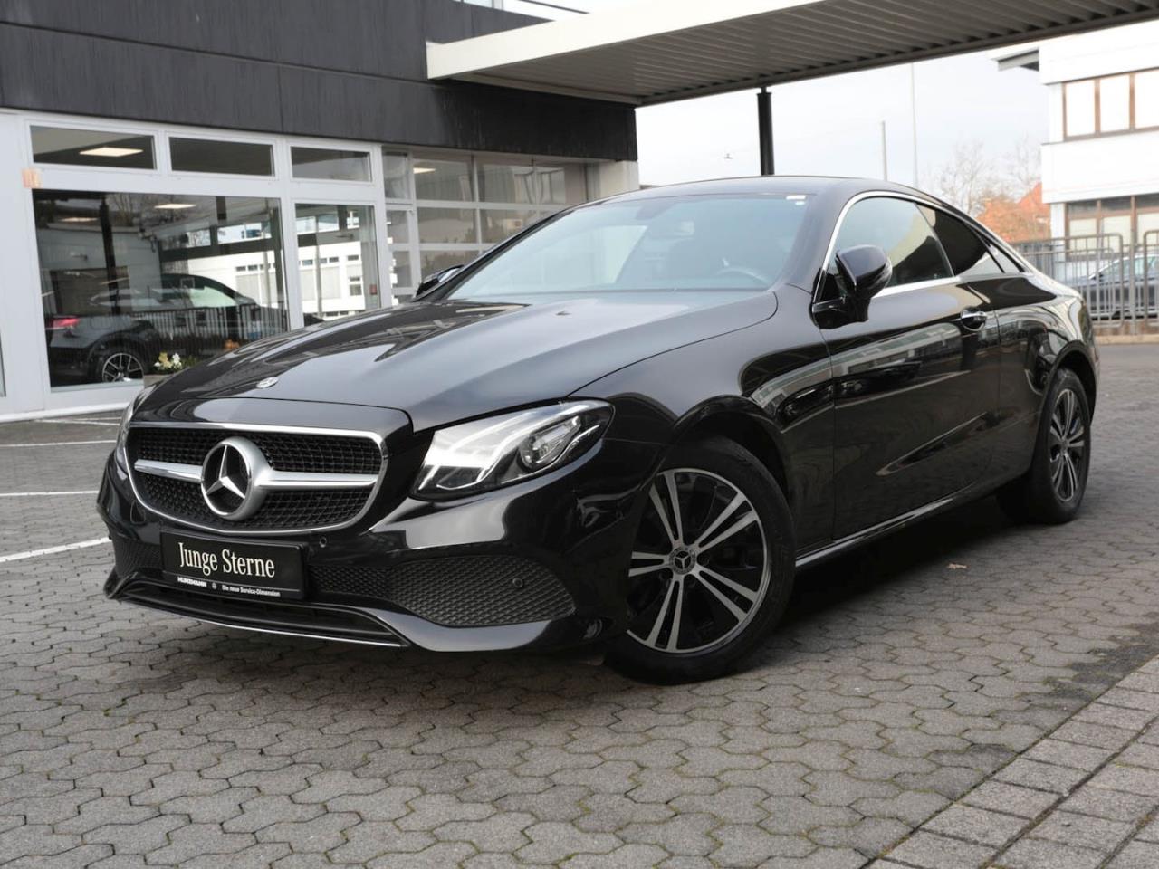 Mercedes-Benz E-Klasse E 200 Coupé Coupé obsidianschwarz