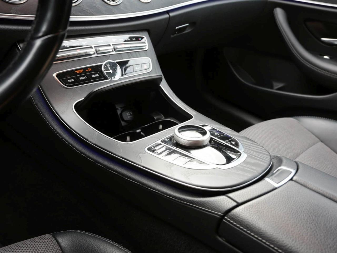 Mercedes-Benz E 200 Coupé Avantgarde Park-P Sitzheizung Kamera