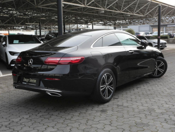 Mercedes-Benz E 200 Coupé Avantgarde Park-P Sitzheizung Kamera