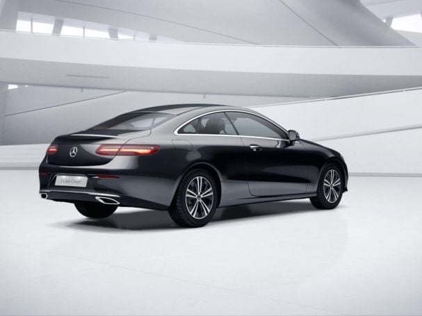 Mercedes-Benz E 200 Coupé Avantgarde Park-P Sitzheizung Kamera