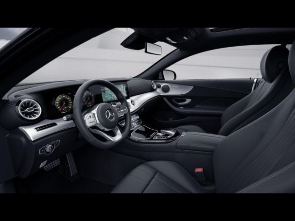 Mercedes-Benz E 200 Coupé AMG Comand Panorama Kamera Spiegel-P