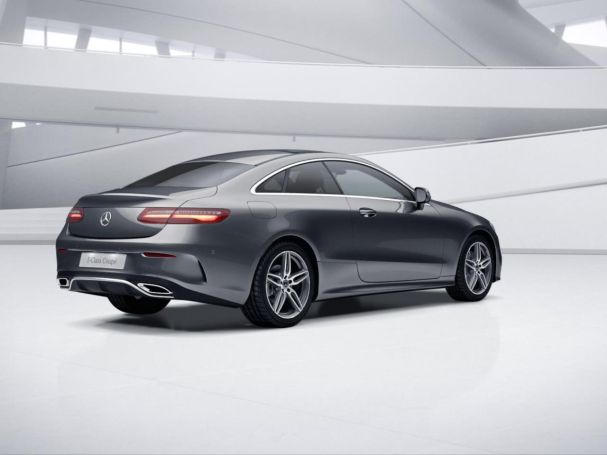 Mercedes-Benz E 200 Coupé AMG Comand Panorama Kamera Spiegel-P