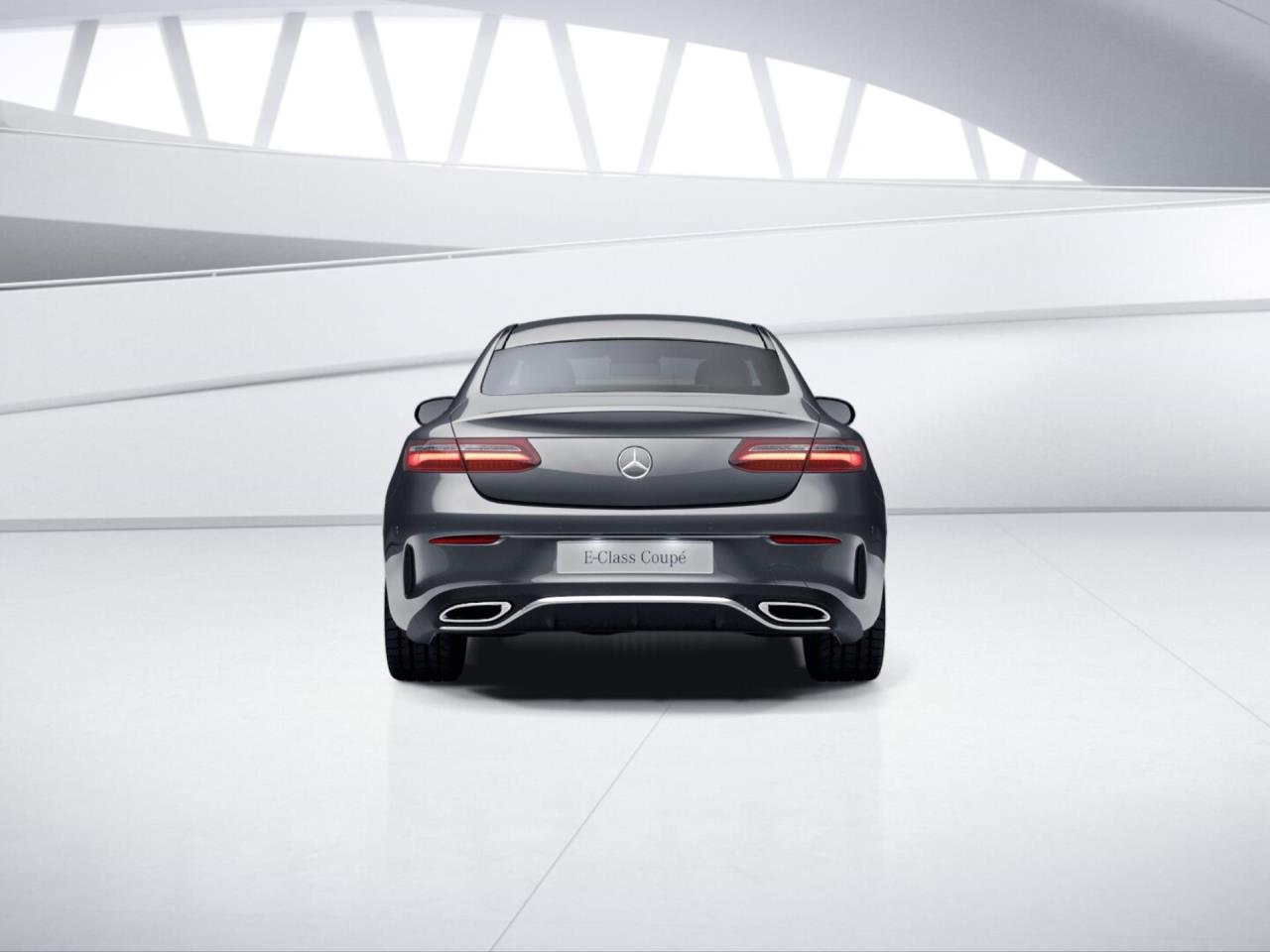 Mercedes-Benz E 200 Coupé AMG Comand Panorama Kamera Spiegel-P