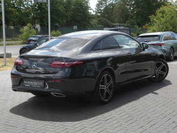 Mercedes-Benz E 220 d Coupé Avantgarde Night Kamera AHK