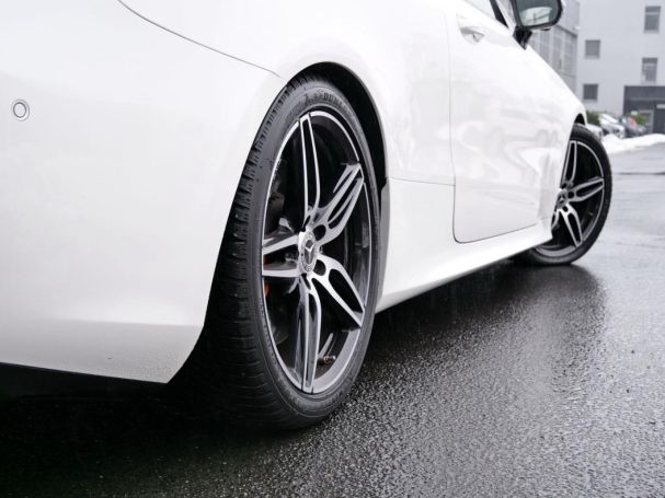 Mercedes-Benz E 450 4M Coupé AMG Night Panorama 360° Distronic