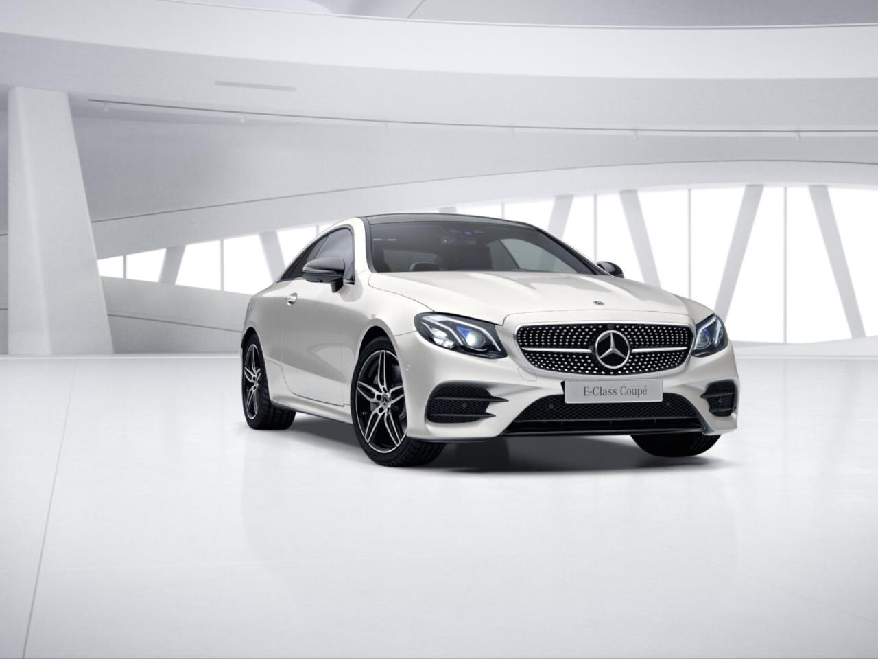 Mercedes-Benz E 450 4M Coupé AMG Night Panorama 360° Distronic