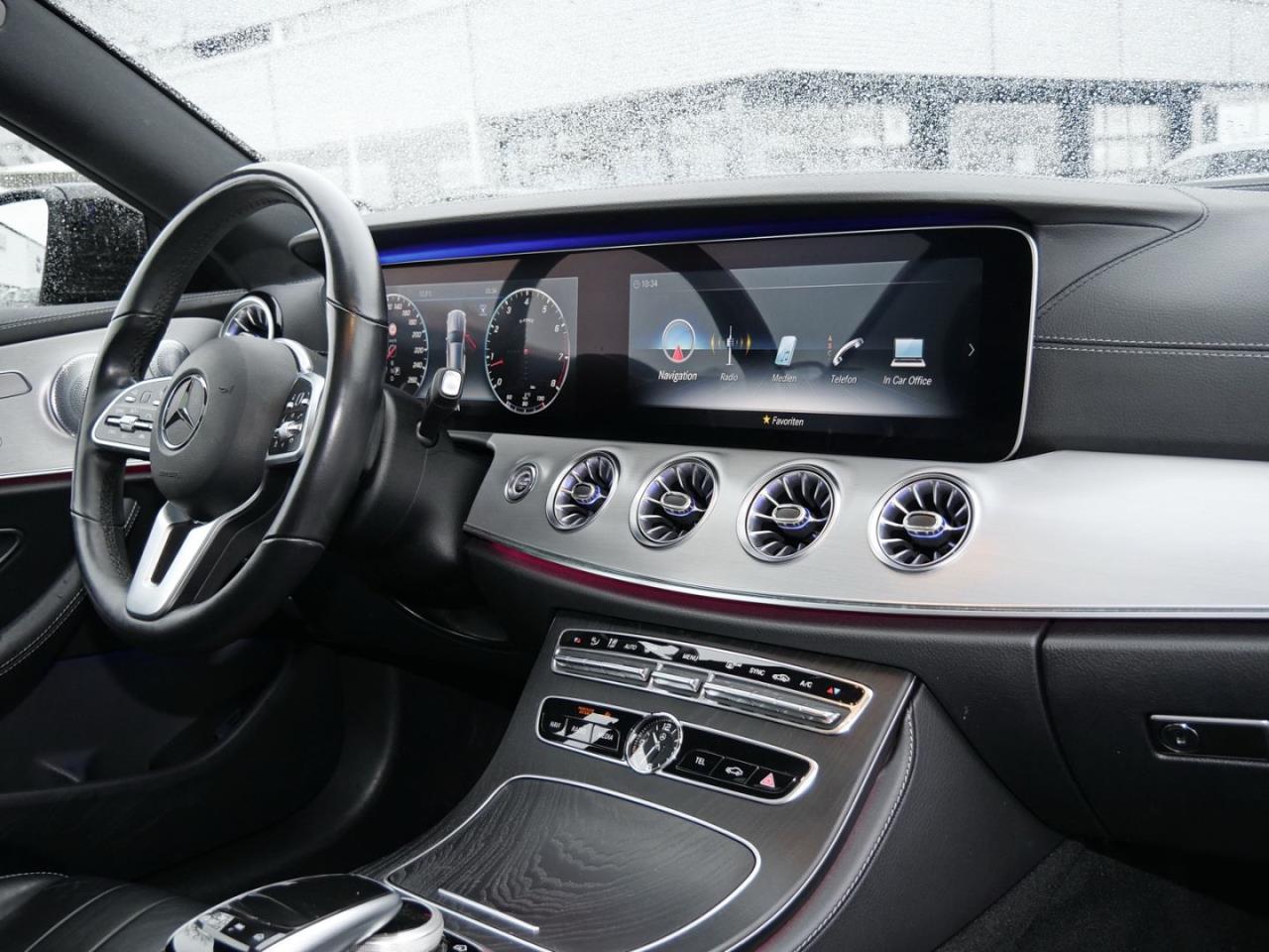 Mercedes-Benz E 450 4M Coupé AMG Night Panorama 360° Distronic