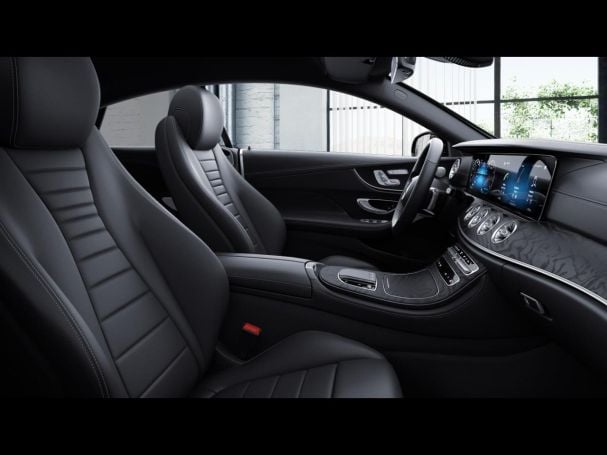 Mercedes-Benz E 450 4M Coupé AMG Night Distronic+ Memory 360° Mercedes-Benz E 450 4M Coupé AMG Night Distronic+ Memory 360°
