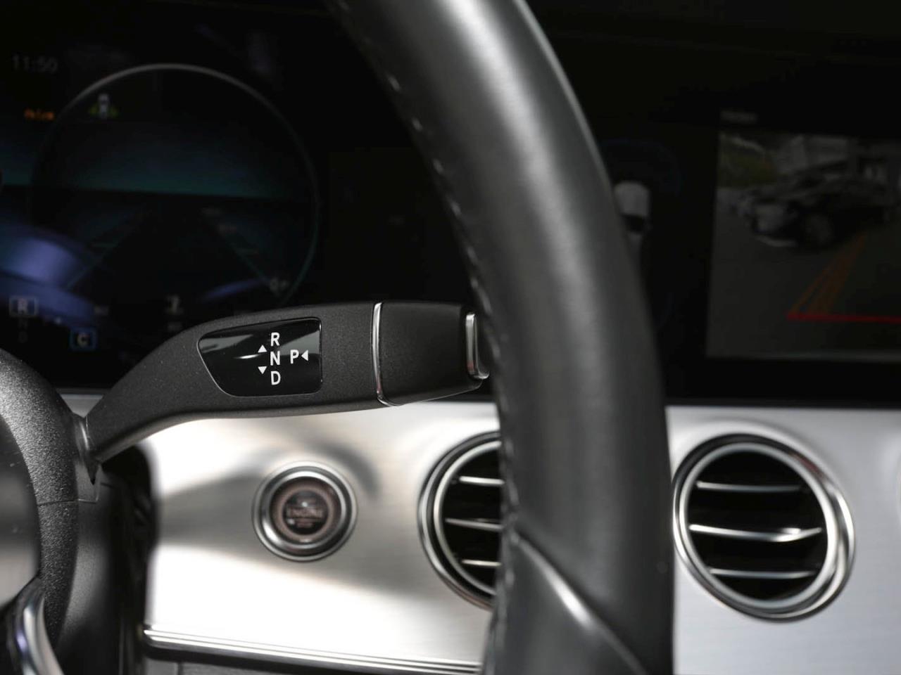 Mercedes-Benz E 200 d T Avantgarde MBUXNavi+ Kamera EasyP AHK