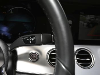 Mercedes-Benz E 200 d T Avantgarde MBUXNavi+ Kamera EasyP AHK