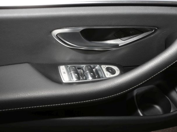 Mercedes-Benz E 200 d T Avantgarde MBUXNavi+ Kamera EasyP AHK