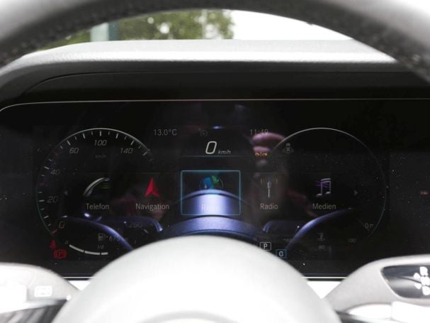 Mercedes-Benz E 200 d T Avantgarde MBUXNavi+ Kamera EasyP AHK